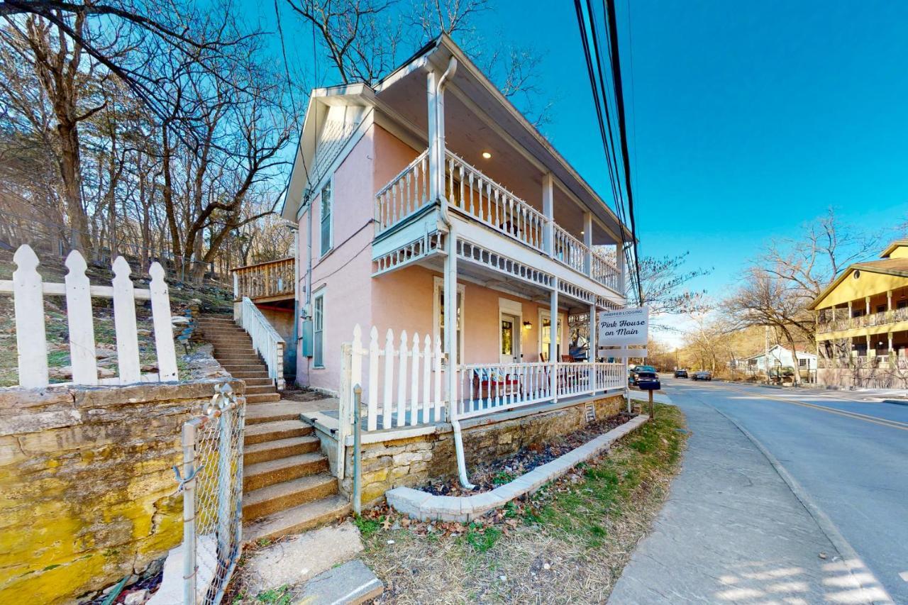 The Pink House On Main - Lower Eureka Springs Esterno foto